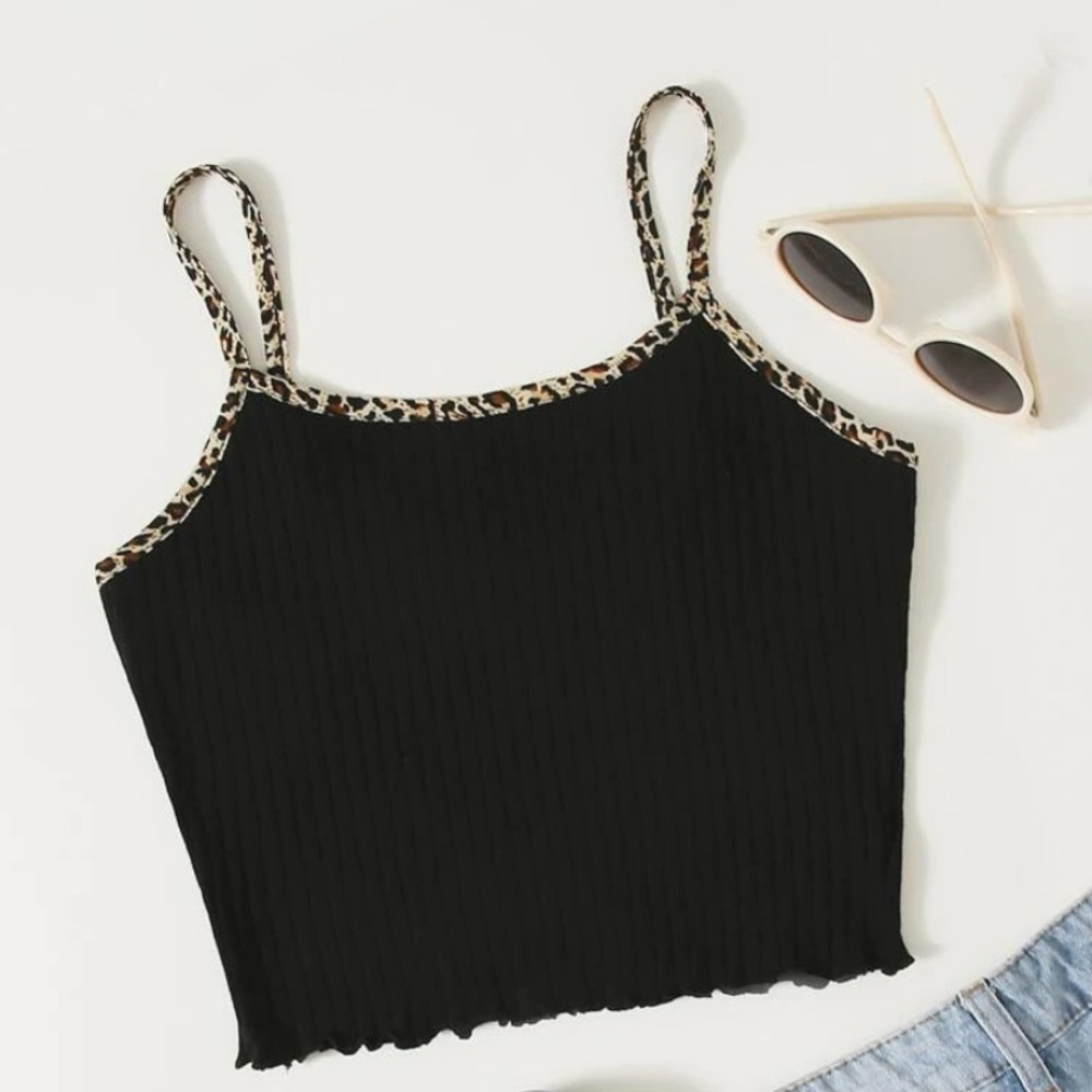 Ribbed Cheetah Crop Top